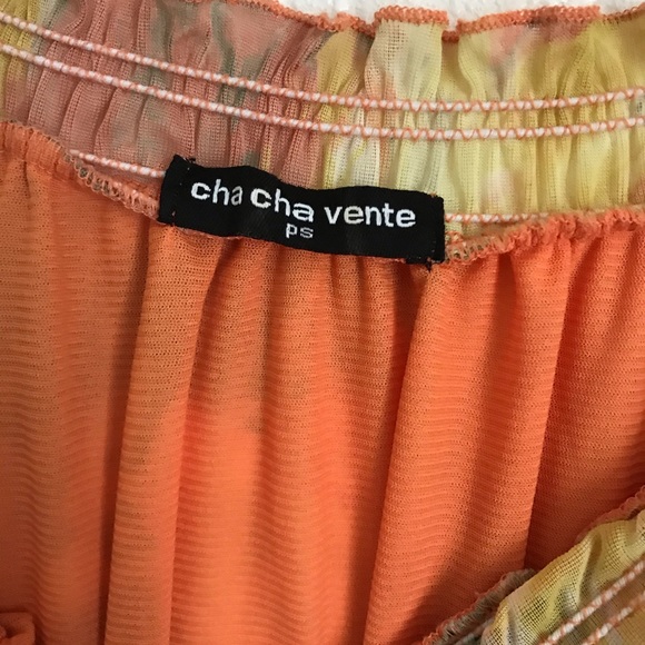 Off the shoulder top - Picture 2 of 3